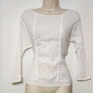 LifeStyle petite-large 100% cotton blouse with lace and eyelet style detail